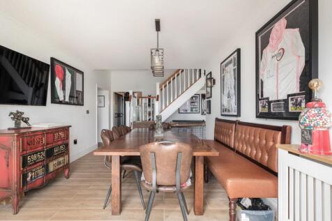 KITCHEN/BREAKFAST ROOM AND DINING ROOM