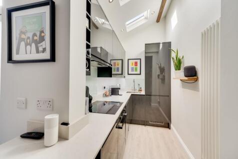 KITCHEN, DINER AND LIVING ROOM