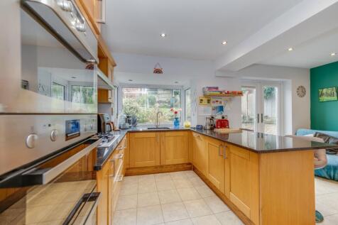 KITCHEN, DINER AND LIVING ROOM