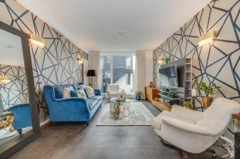 KITCHEN/DINER AND LIVING ROOM