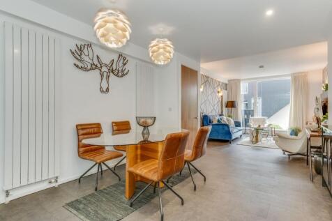 KITCHEN/DINER AND LIVING ROOM