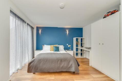 BEDROOMS AND BATHROOMS