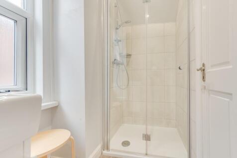 BEDROOMS AND BATHROOMS