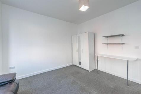 Sitting room dining room and kitchen