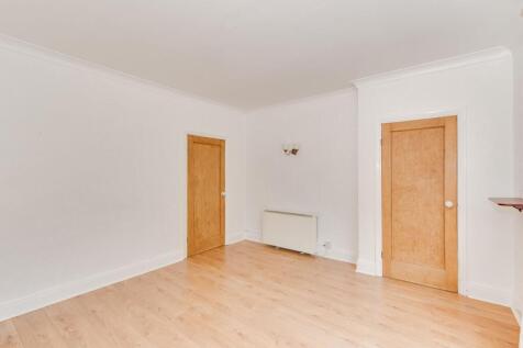 KITCHEN/DINER AND LIVING ROOM