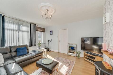 KITCHEN/DINER AND LOUNGE