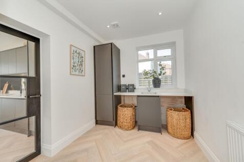 UTILITY ROOM AND DOWNSTAIRS W/C