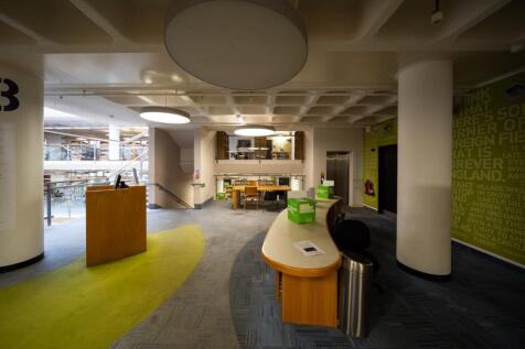 Uxbridge Library 42.jpg