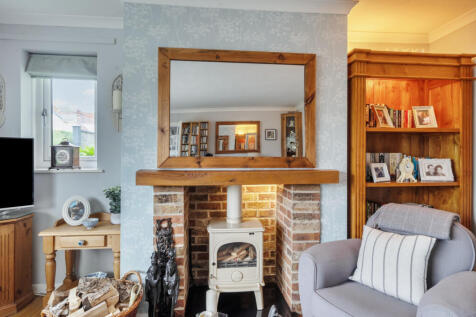 1369169-2-68ef7ce...