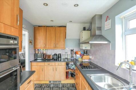 Kitchen cont