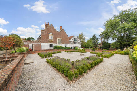 1327940-3-687fa6a...