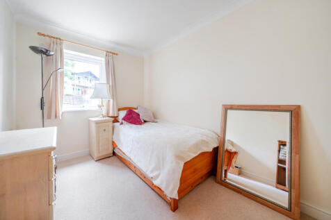 1332483-3-688a0b9...