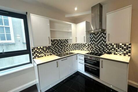 WhatsApp Image 2024-06-14 at 11.20.21_069bebd7.jpg