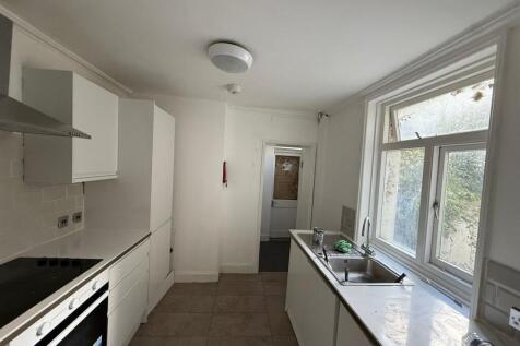 WhatsApp Image 2025-09-23 at 09.40.40.jpeg