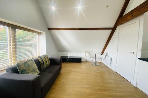 Kitchen / Living ...