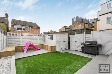 Rear Garden (South Facing)