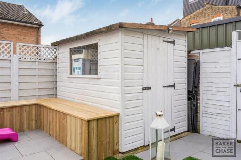 Rear Garden (South Facing)