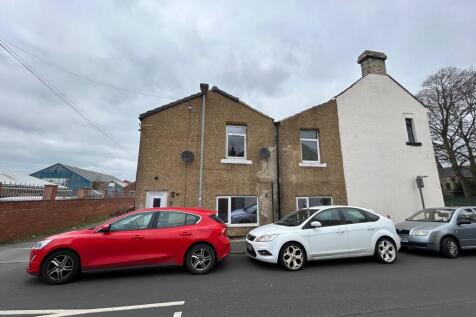 13 Railway Street - External