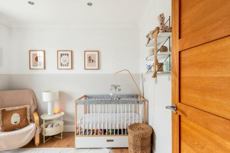 2D6CBH - Bedroom N.jpg