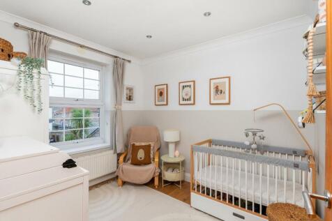 2D6CBH - Bedroom M.jpg