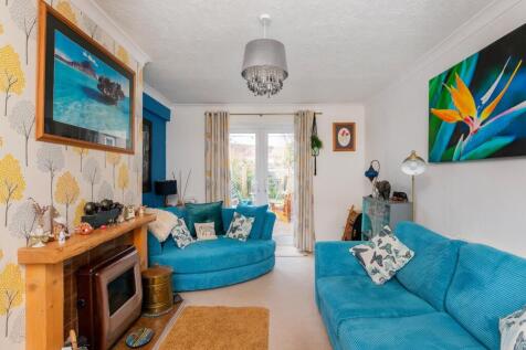 0B2TRCS - Living Room D.jpg
