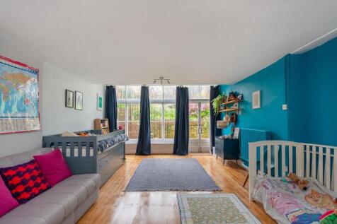 0W2PCN - Bedroom H.jpg