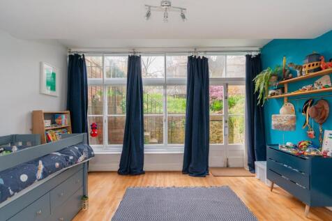 0W2PCN - Bedroom E.jpg