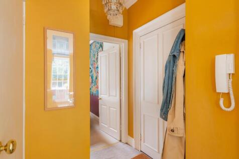 GF5FDSHS - Hallway A.jpg
