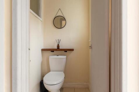 1D1R1SD - WC A.jpg