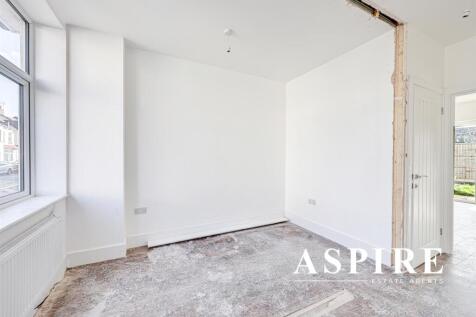Aspire Estate Agents671.jpg
