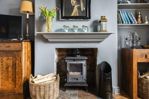Log Burner Feature