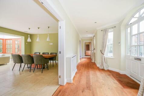 7 Church Green25.jpg