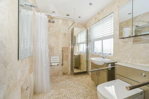 Ensuite/Wet Room