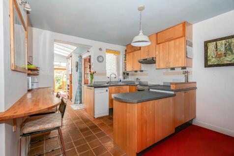 3 Parkway Cottages6.jpg