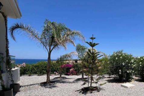 Seaviews from ground