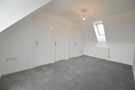 3 Sunningdale Road Bedroom 2 (2).JPG