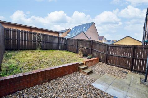 3 Sunningdale Road Garden.jpg