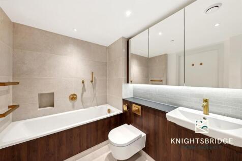 71-03 40 Landmark Square (6).jpg