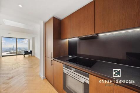 71-03 40 Landmark Square (14).jpg