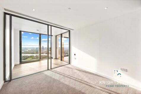 71-03 40 Landmark Square (21).jpg