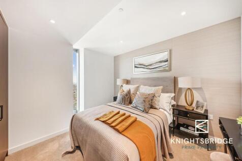 55-14 40 Landmark Square (7).jpg