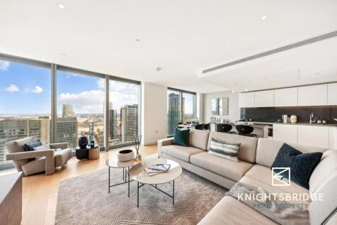 55-14 40 Landmark Square (12).jpg