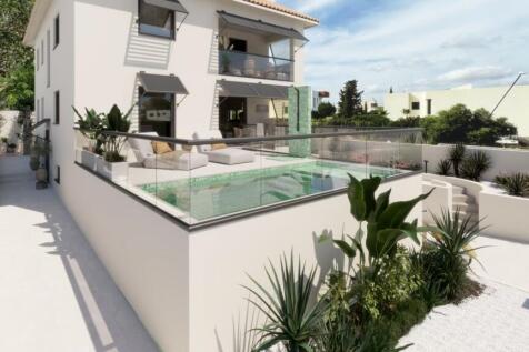 0_Outdoor_Pool_1