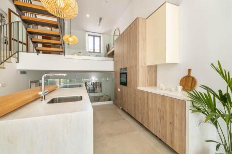 Kitchen (1)