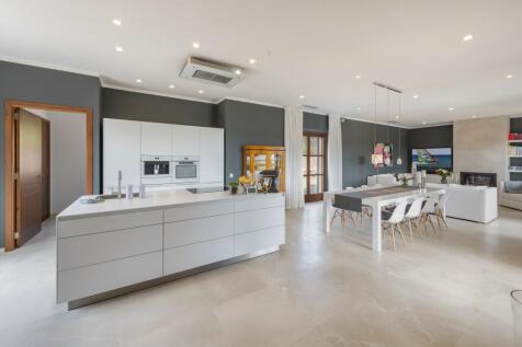 Kitchen (1)