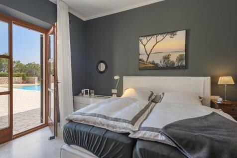 Bedroom (3)