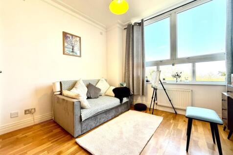 WhatsApp Image 2025-