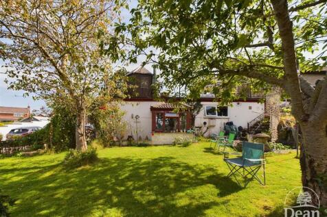 Property Image 11