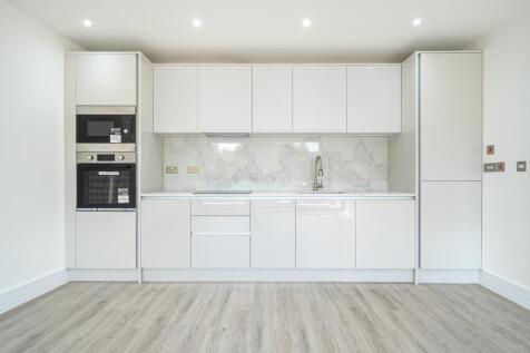 1349798-9-68c7f83...