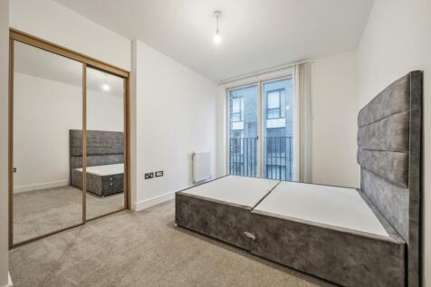 1383801-5-691deef...